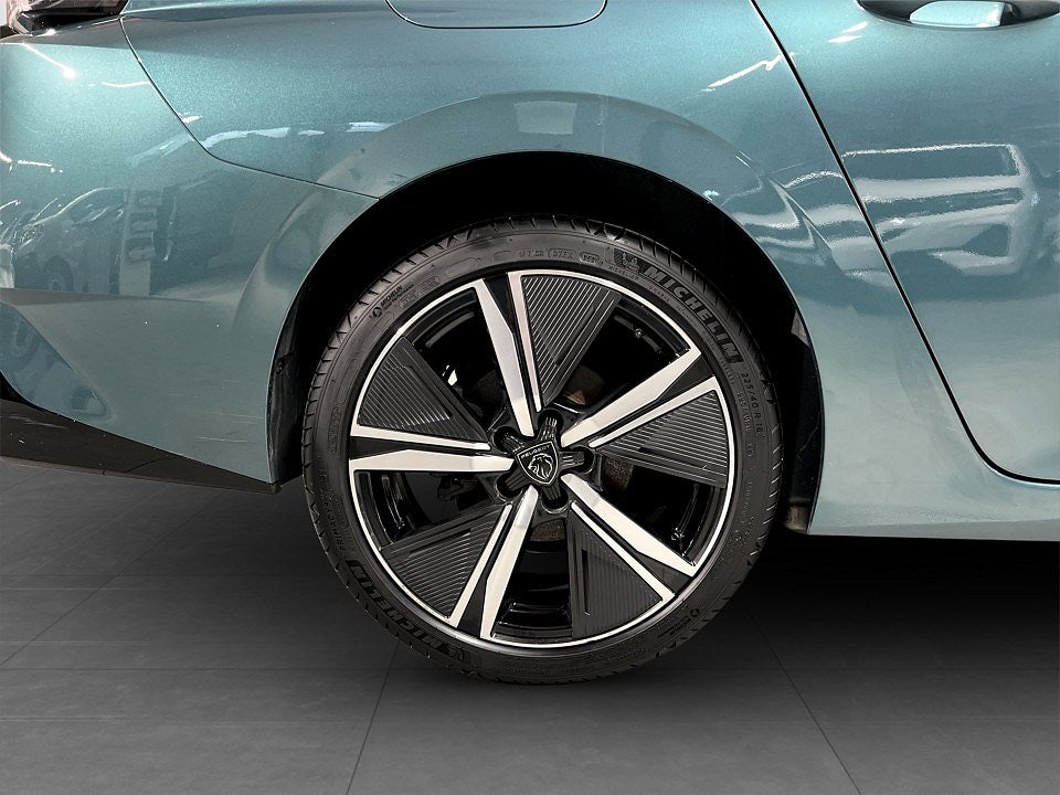 Bild på Peugeot 308 SW GT 1.2 PT 130hk Aut - B-KAMERA, NAV,CAPRLAY