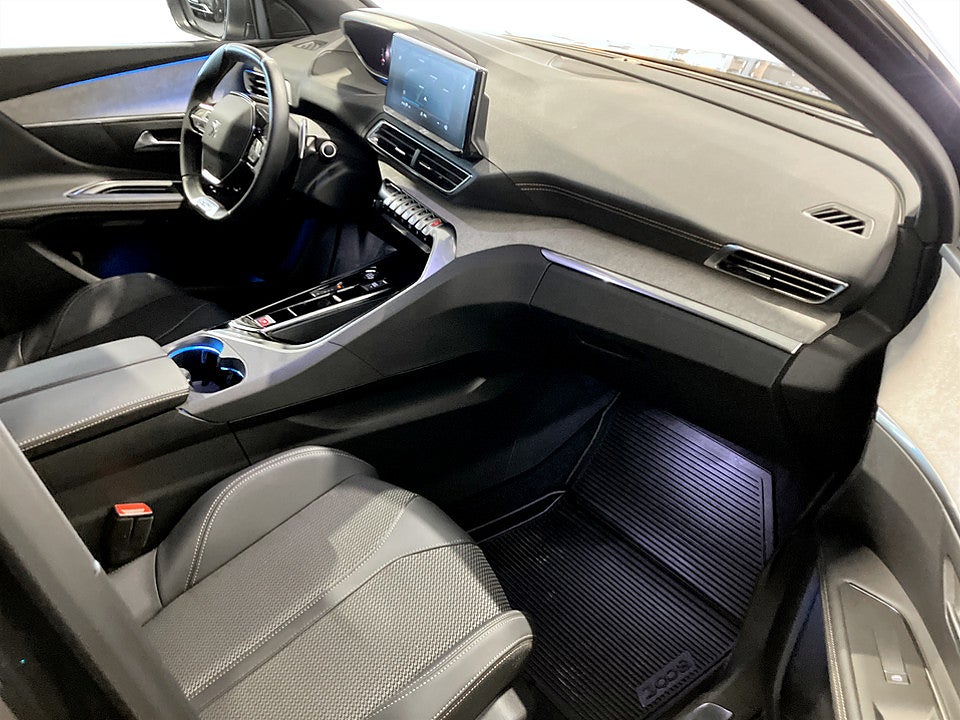 Bild på Peugeot 3008 GT 1.2 PT  Aut KAMPANJRÄNTA 3,99%