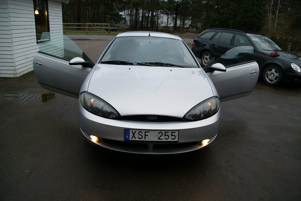 Ford Cougar 2.0 Manuell, 5-trinn, 130hk, 1999