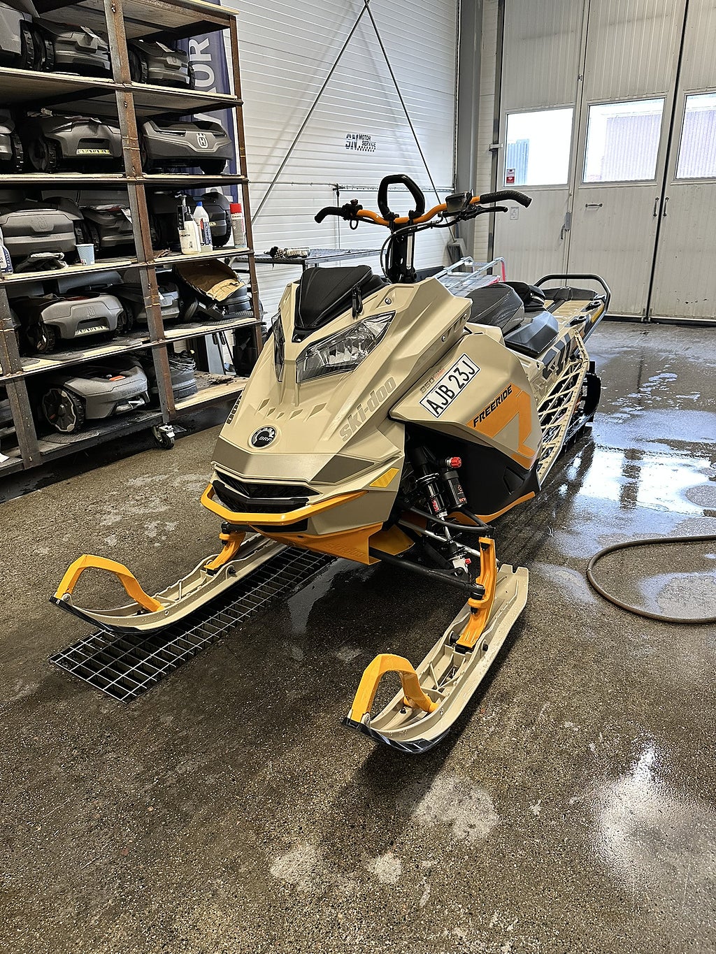 Ski-Doo Freeride STD 850 E-TEC Turbo 154"