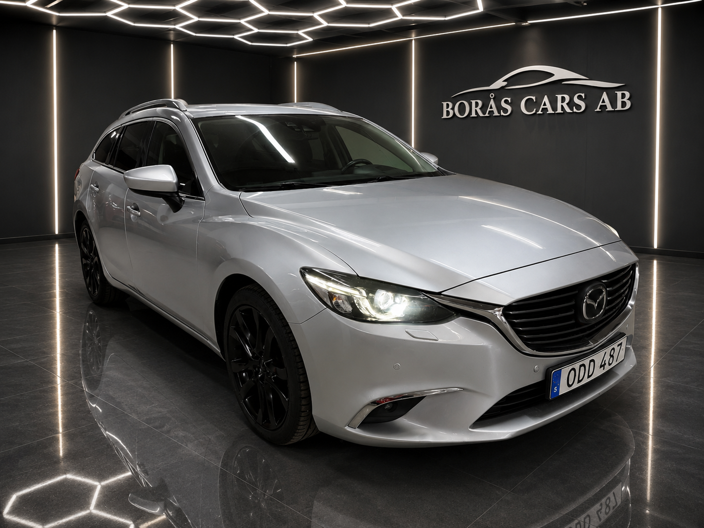 Mazda 6