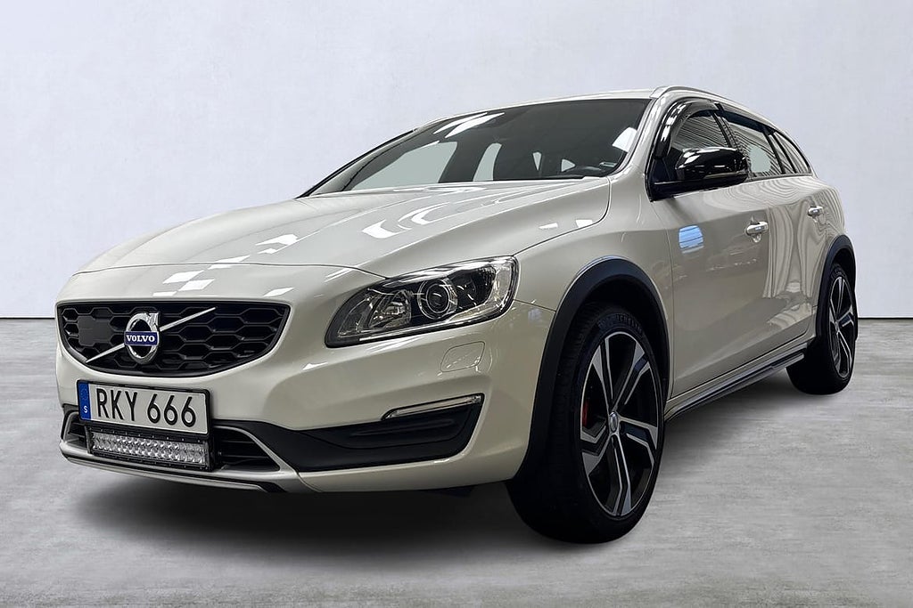 Volvo V60 Cross Country D3 Classic Plus