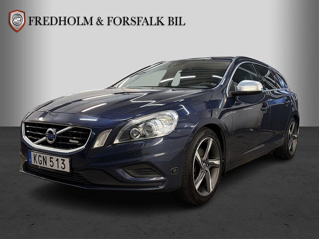 Volvo V60 T5 240HK Aut R-Design Drag 4,99% Ränta