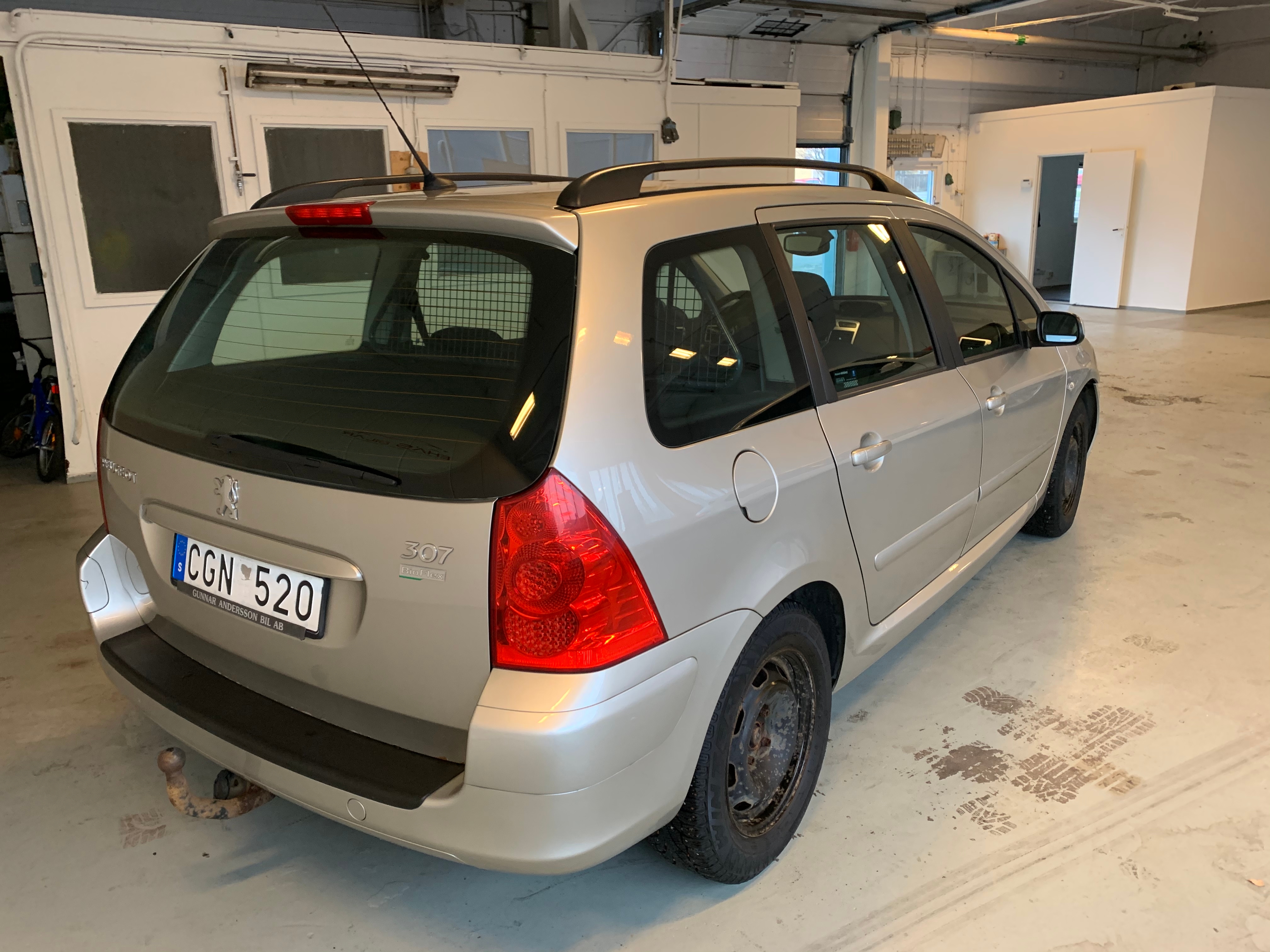 Peugeot 307 Break 1.6 Bioflex 2008, bild 4/39