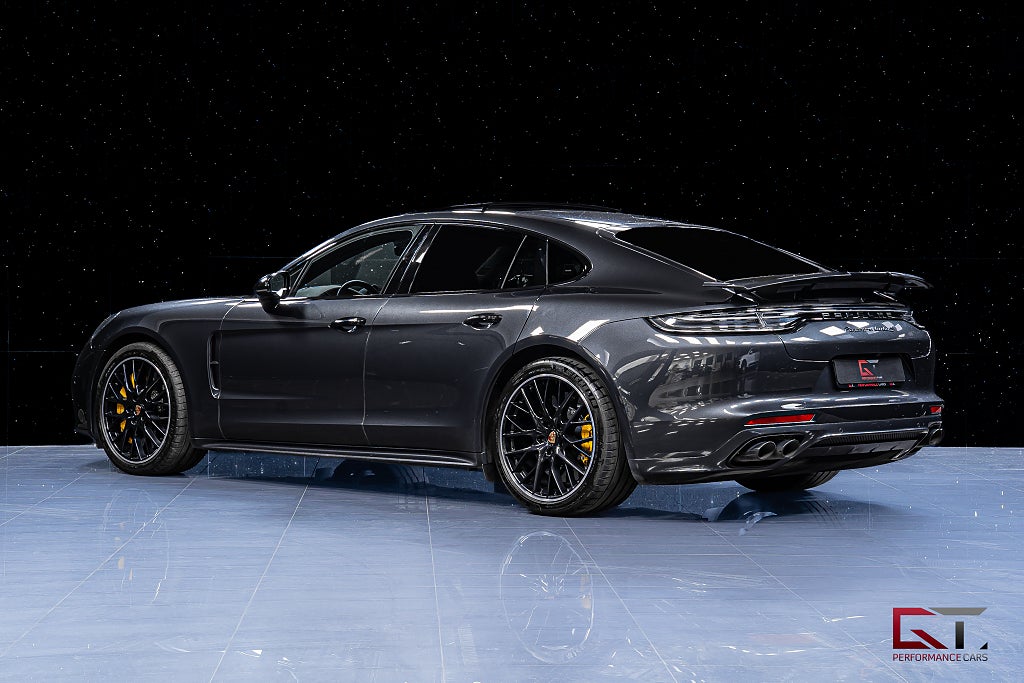 Porsche Panamera Turbo S 971.2 SportDesign PCCB Pano PDCC Bur3D 18-vägs