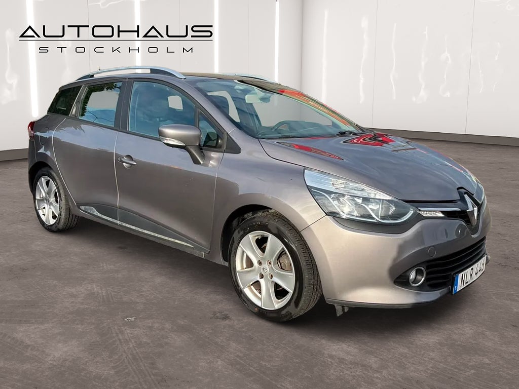 Renault Clio Sport Tourer 0.9 TCe 90hk AC Svensksåld