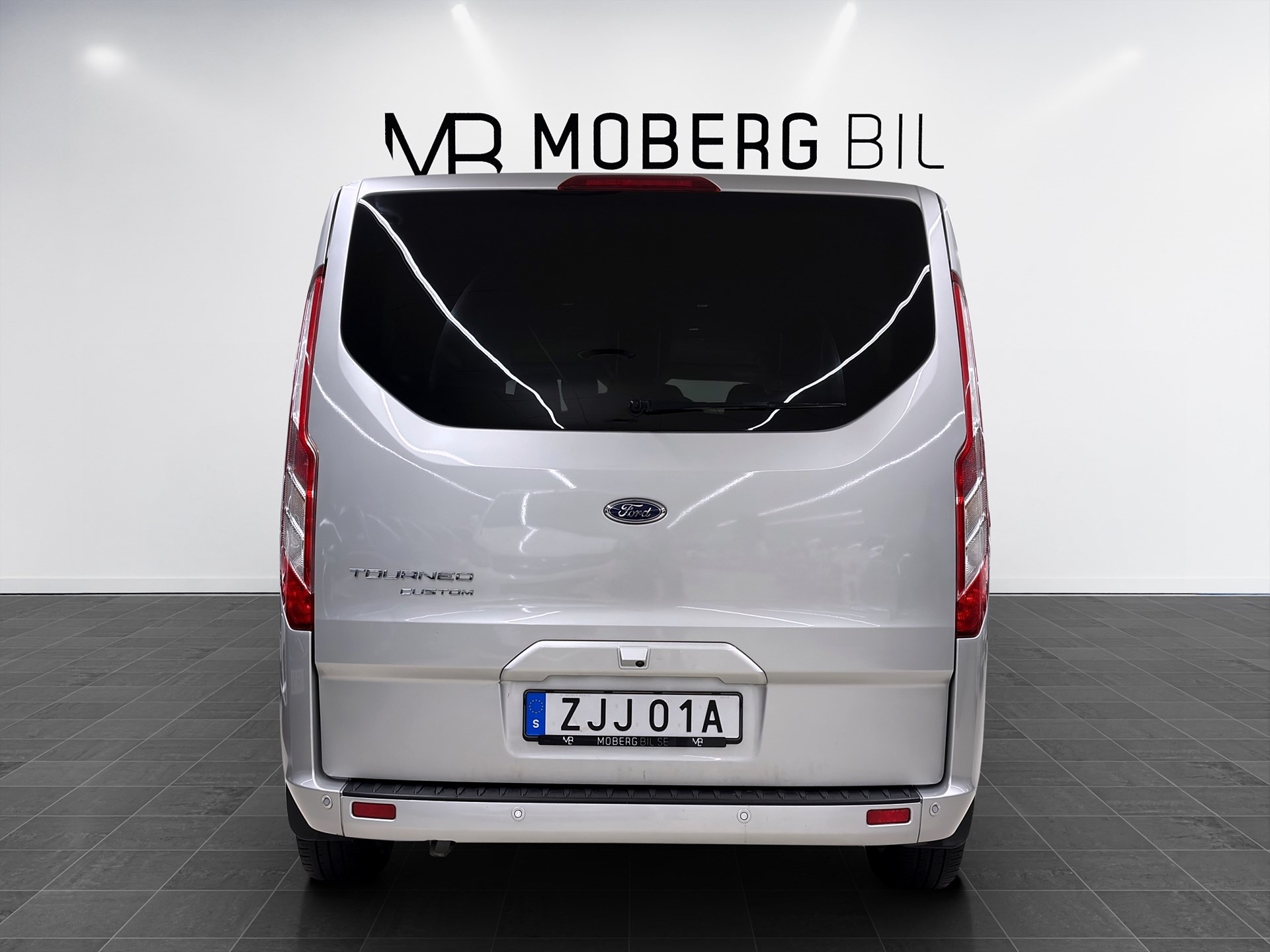 Ford Tourneo Custom 320 2.0 EcoBlue 2023, bild 5/10