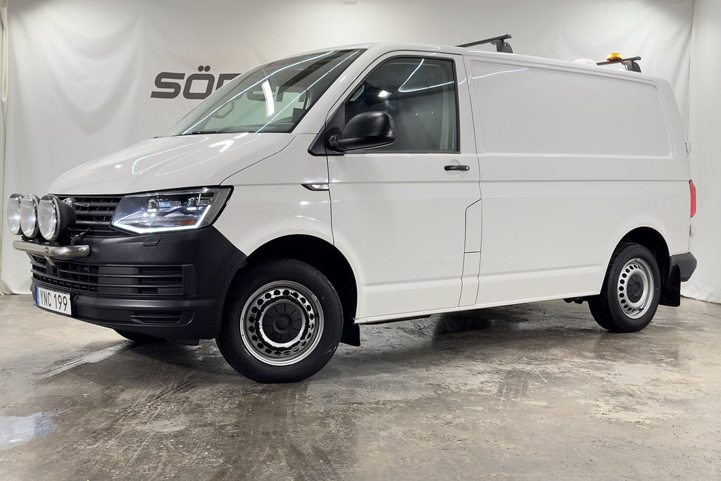 Volkswagen Transporter T32 2.0 TDI 4M DRAG VÄRMARE 3-SITS MOMSBIL