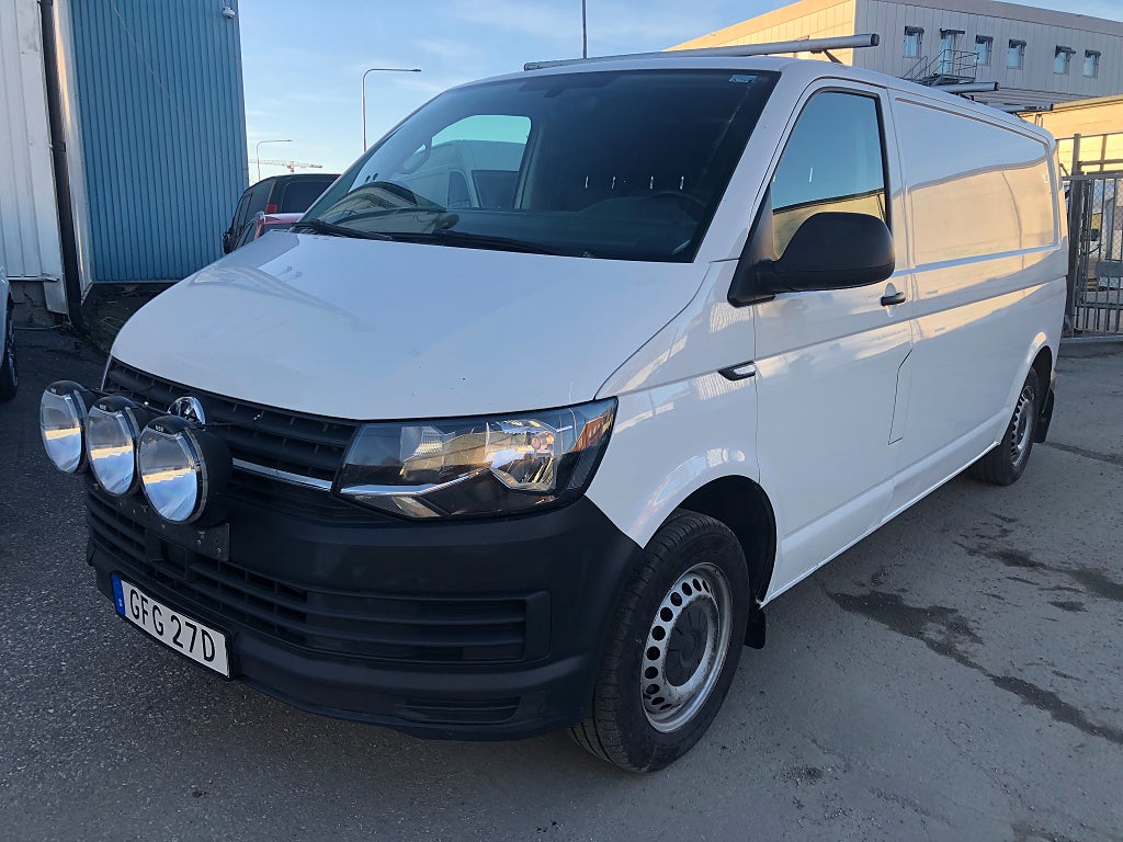 Volkswagen Transporter T30 2.0 TDI  4-Motion Euro 6 Kamera Drag Lång  3 -Sits