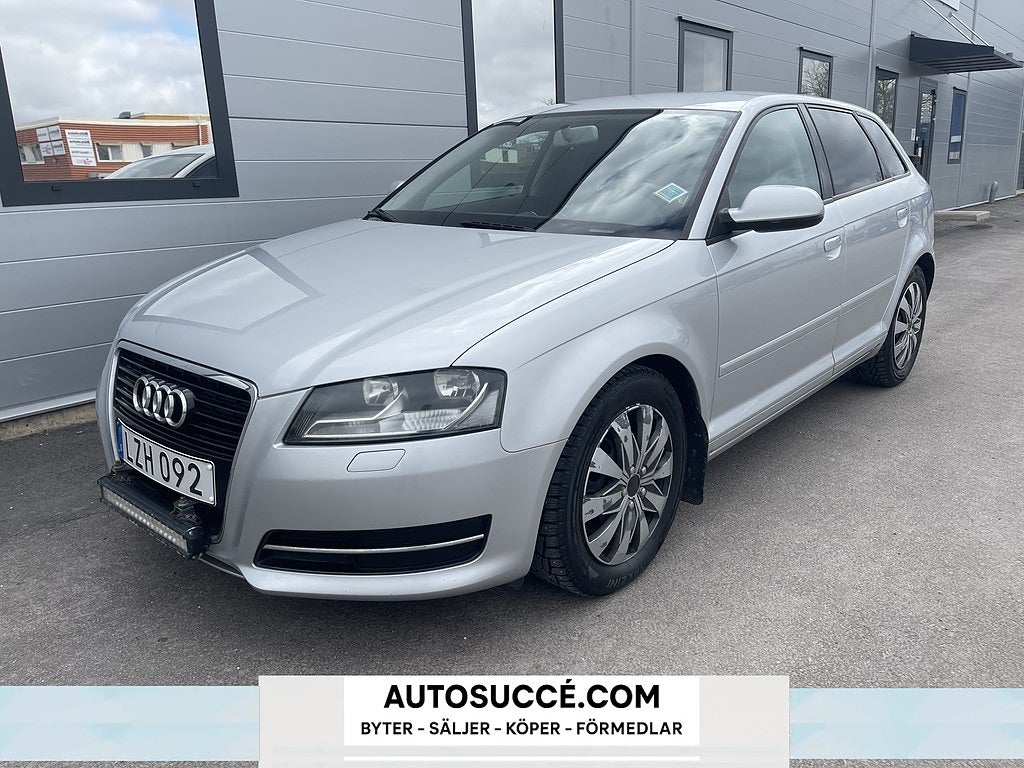 Audi A3 Sportback 1.2 TFSI Attraction Nyservad / 712kr Årsskatt