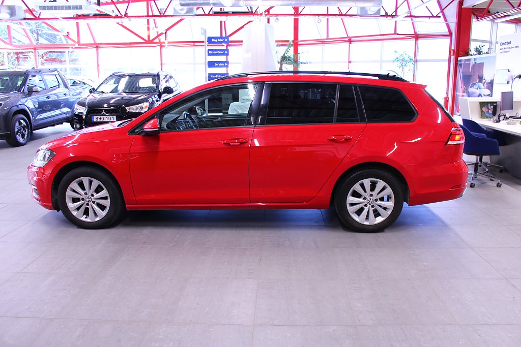 Volkswagen Golf 2019 - miniatyr 2