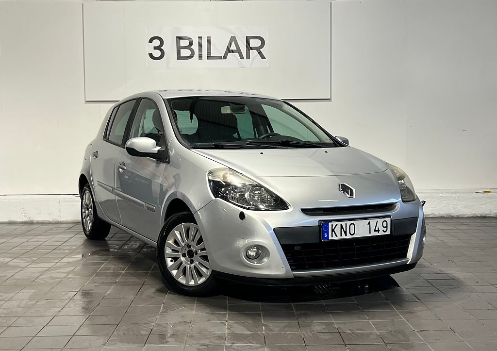 Renault Clio 5-dörrars Halvkombi 1.2 Nyservad 75hk Nybesiktad 