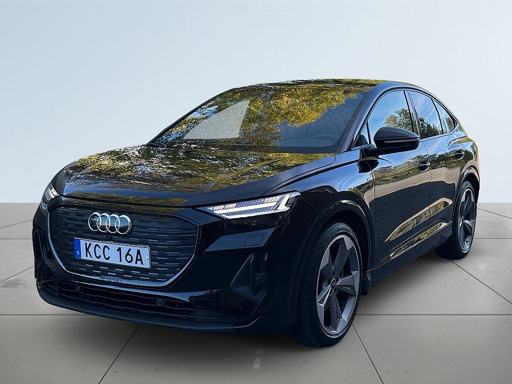 Audi Q4 quattro S line MOMS/SONOS/SoV-Däck/HuD/360/Elstol