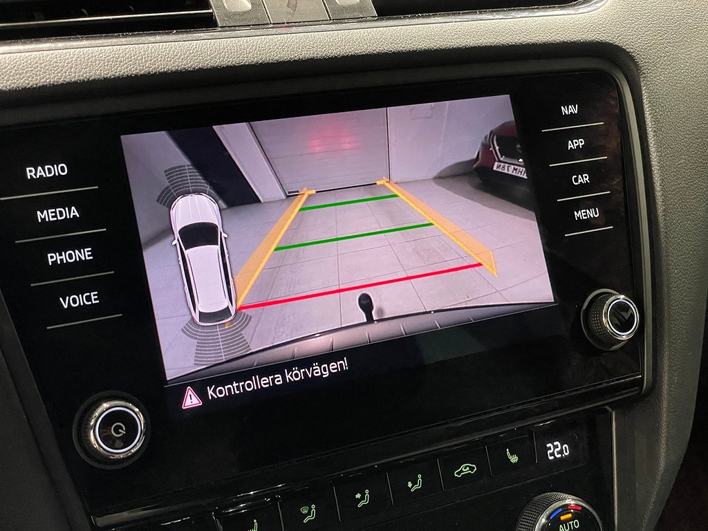 Skoda Octavia 1.5 PREMIUM | STYLE | VÄRMARE | PANO | DRAG 2019