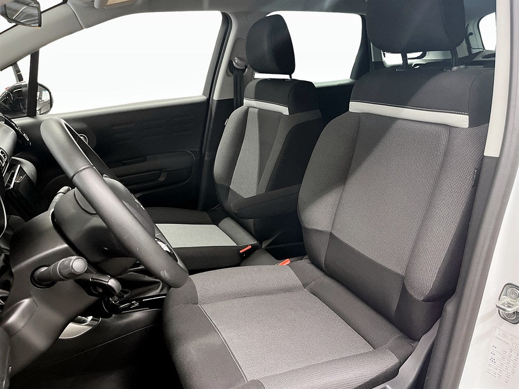 Bild på Citroën C3 Aircross Shine 1.2 PT 130hk Aut - CARPLAY