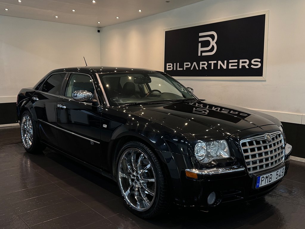 Chrysler 300C 3.0 V6 CRD-2ägare-218hk-22”-0%ränta-Euro 4