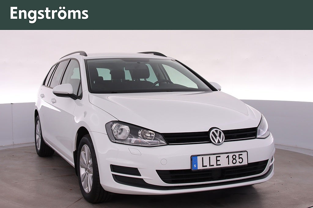 Volkswagen Golf Sportscombi 1.2 TSI 110HK Dragkrok Backkamera Apple Carplay