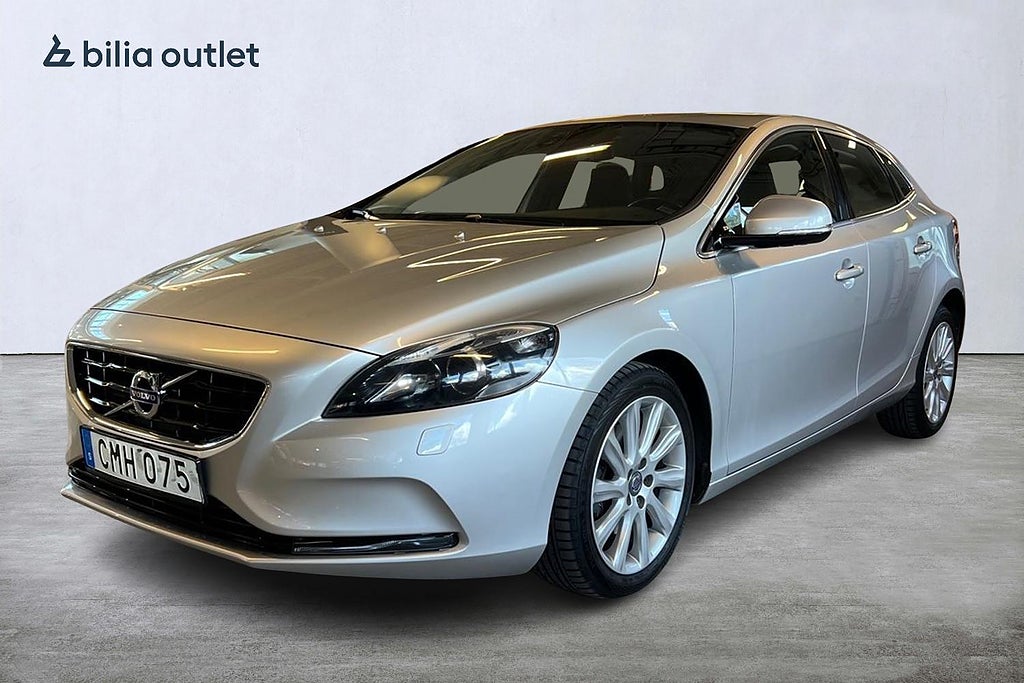 Volvo V40 D2 Powershift Your Momentum P-sensor bak Värmare