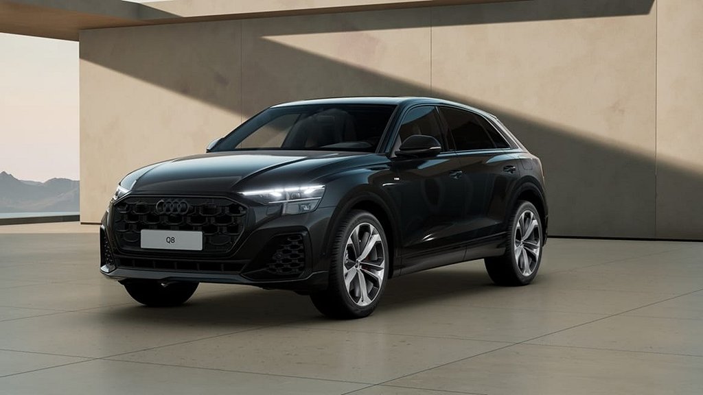 Audi Q8 60 TFSI e quattro S-line 490 hk