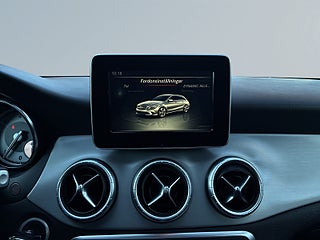 Mercedes-Benz CLA200 d 200d 4M Shooting Brake Drag/MoK/Pan/SoV/Kamera/HK/Dvärm – bild 15