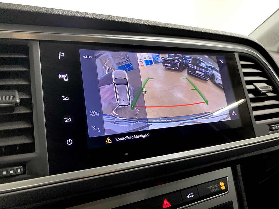 Bild på Seat Ateca FR 2.0 TSI 190hk Aut 4WD PANO B-KAMERA DRAG