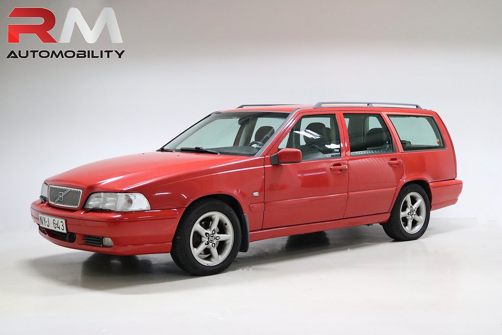 Volvo V70 2.5 20V GLT Automat / ACC / 616Kr Per Månad