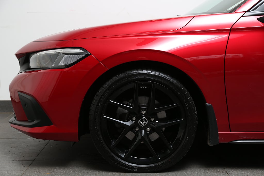 Honda Civic e:HEV e-CVT Sport 184hk Navi Serviceavtal Dragkrok 2023