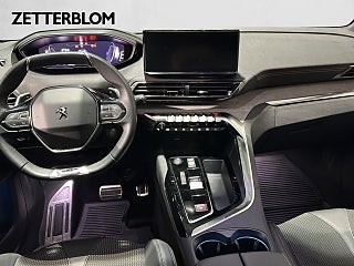 SUV Peugeot 3008 10 av 18
