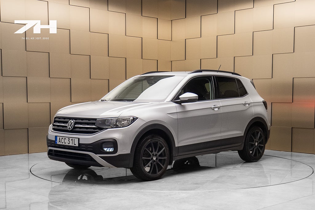 Volkswagen T-CROSS 1.0 TSI OPF Base / Sensorer / Apple CarPlay