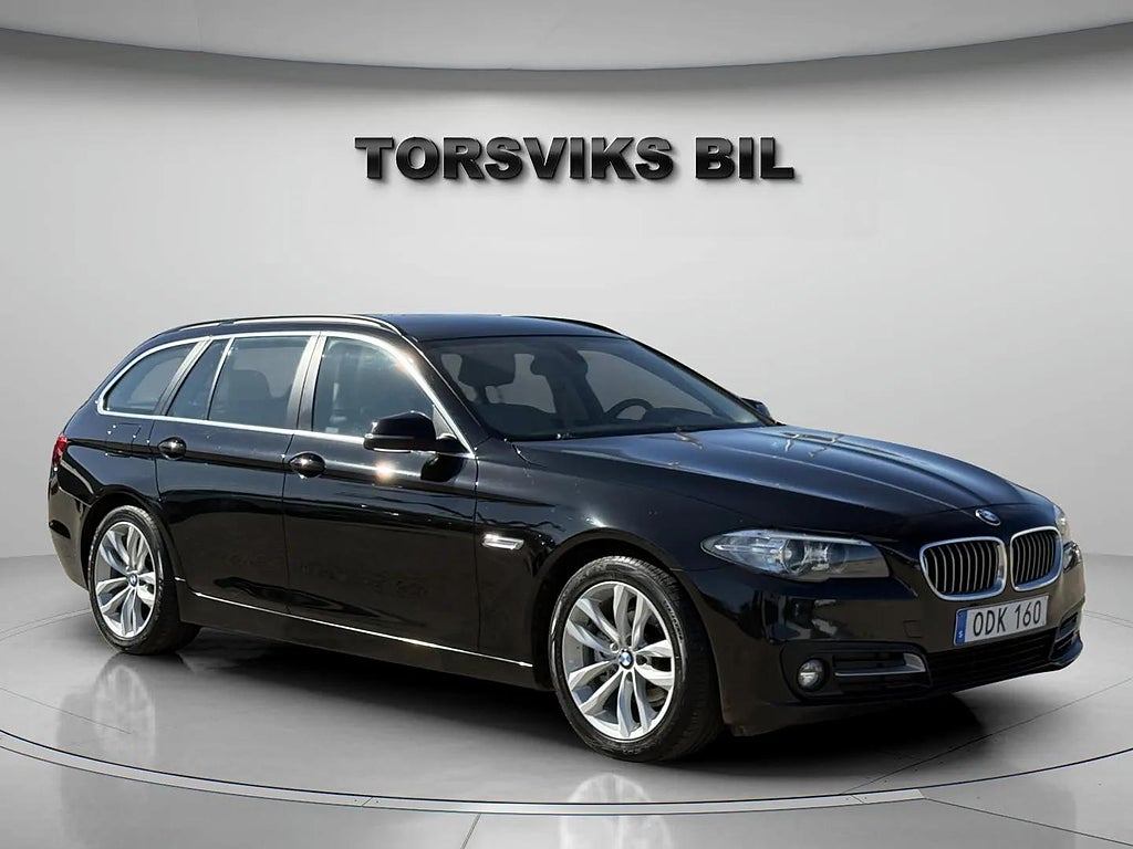 BMW 520d xDrive Touring Steptronic M-Ratt H&K Skinn Drag 2 Ägare - miniatyr 7