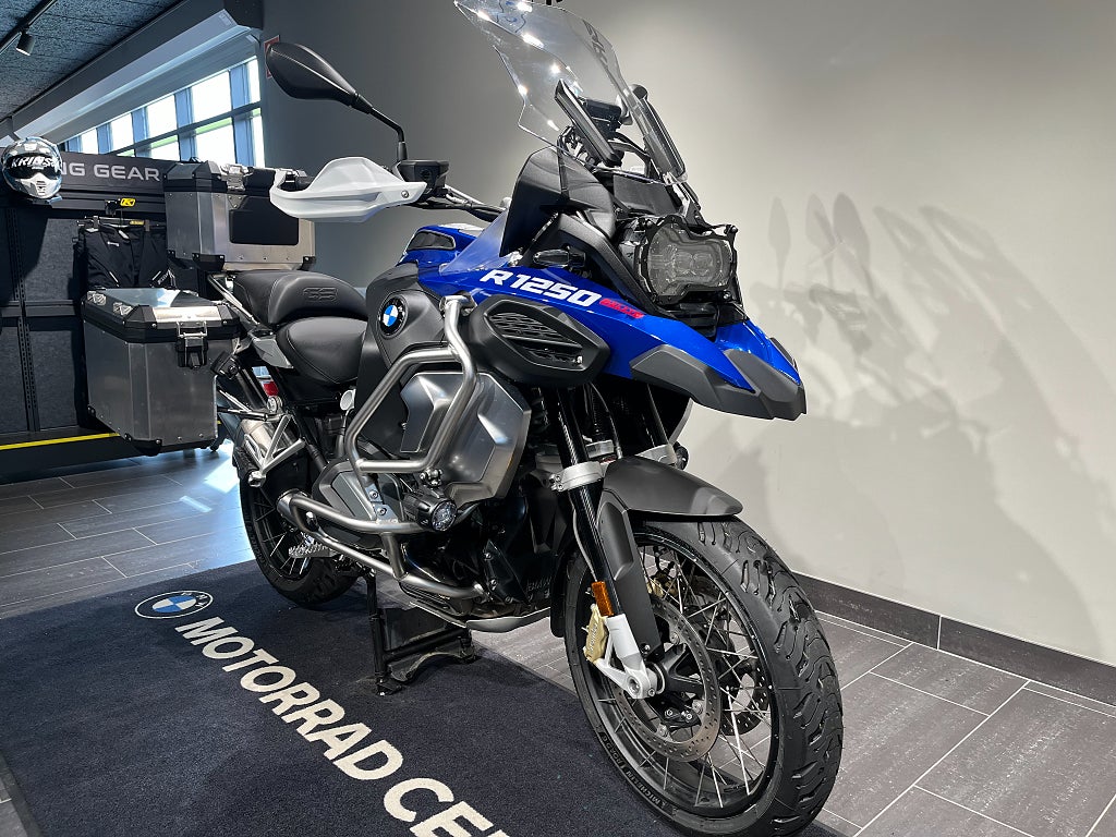 BMW R1250GSA/3,45%/3Väskor/Serviceavtal/Nya däck