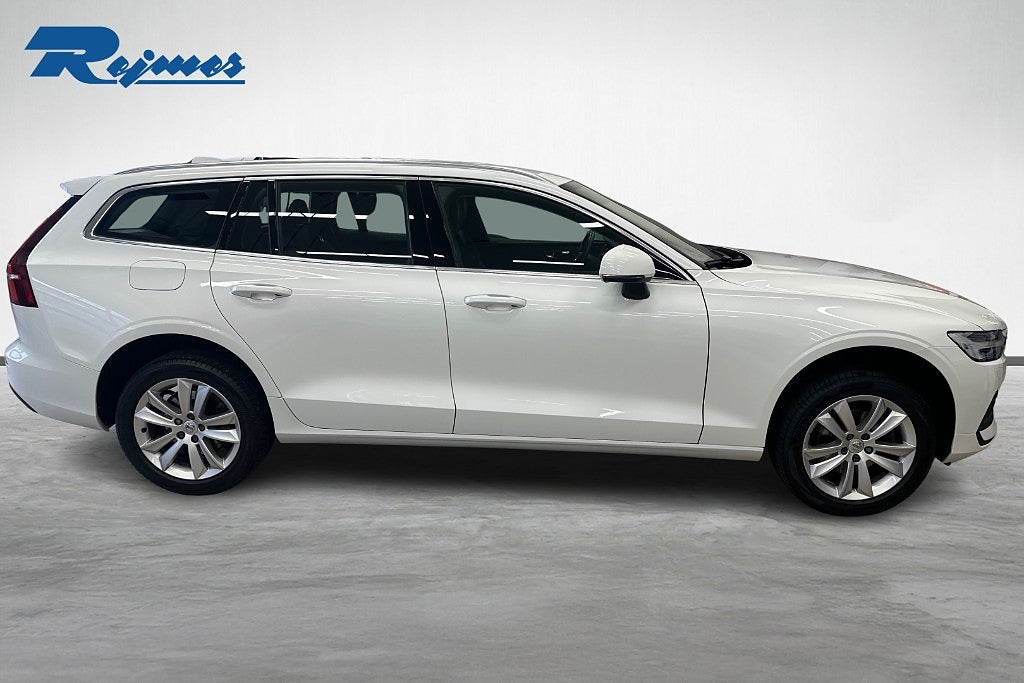 Volvo V60 D3 Momentum Advanced SE II