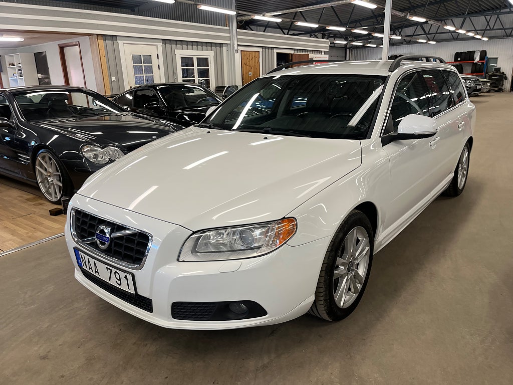 Volvo V70 D4 AWD Geartronic Momentum 