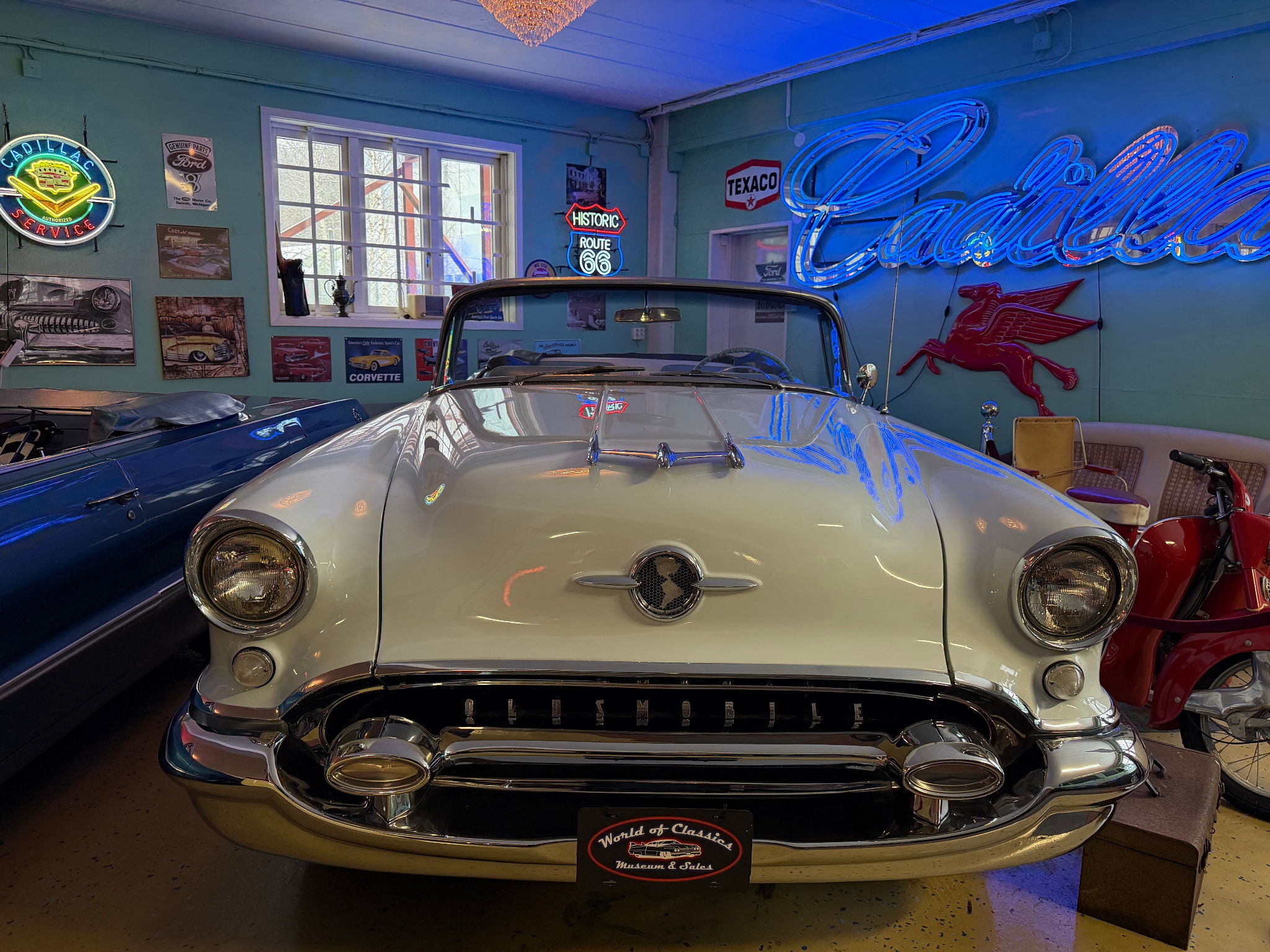 Oldsmobile Ninety-Eight 1955, photo 2/40