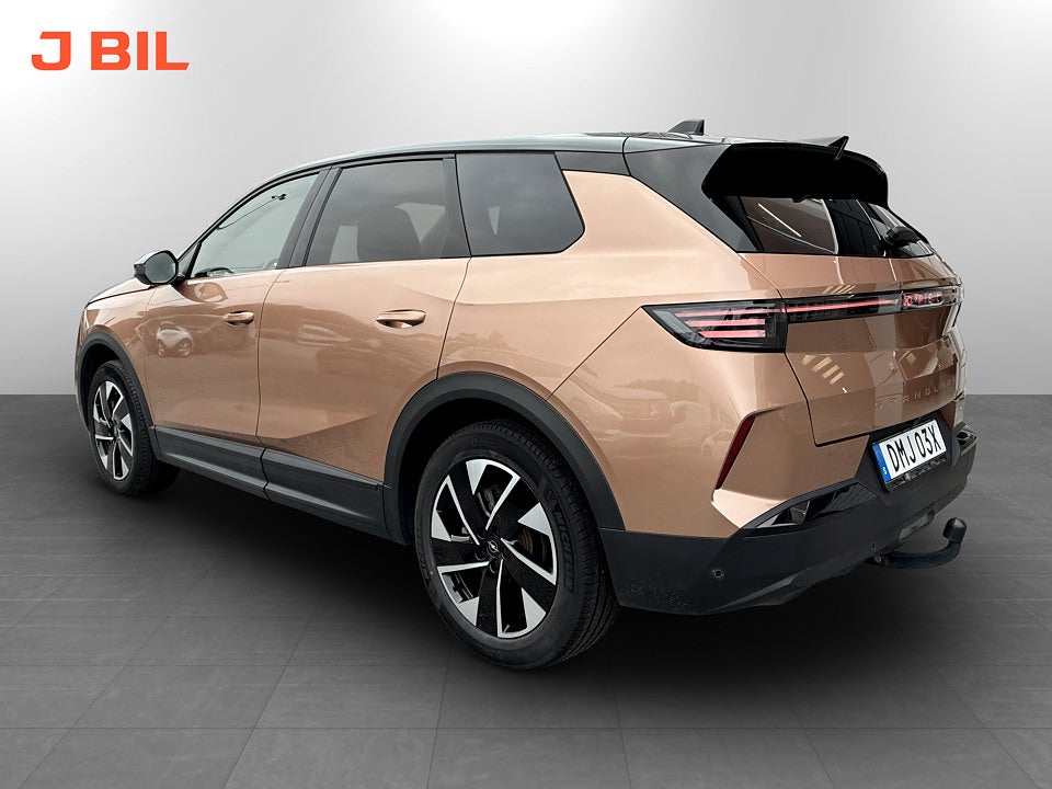Bild på Opel Grandland X Ultimate Hybrid 145hk Aut B-KAMERA CARPLAY ELSTOL