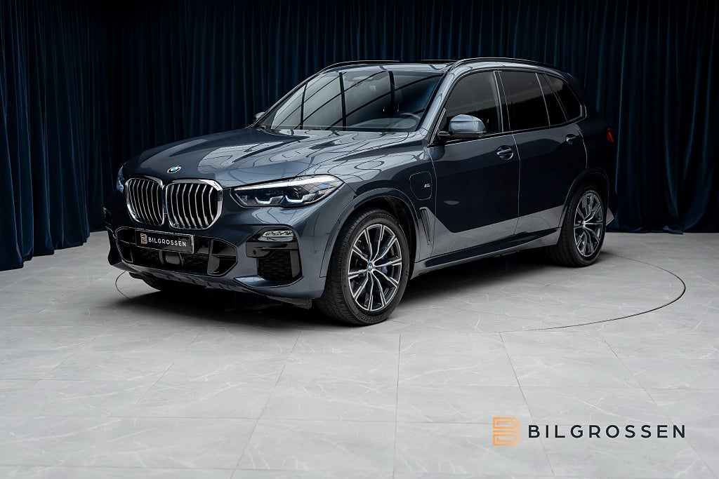 BMW X5 xDrive45e M Sport Pano H/K Hud Drag 360 FÖRETAGSLEASING