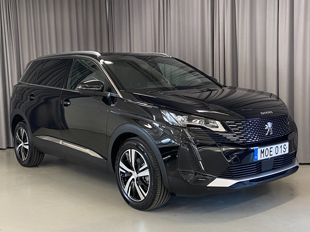 Peugeot 5008 1.2 130hk GT 7-sits Navi Backamera Apple Car