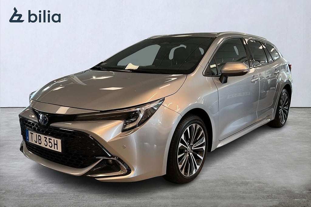 Toyota Corolla 1,8 Style Carplay Värmare Moms