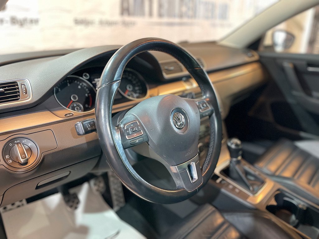 Volkswagen Passat Variant 2.0 TDI DPF BMT Manuell, 140hk, 2013