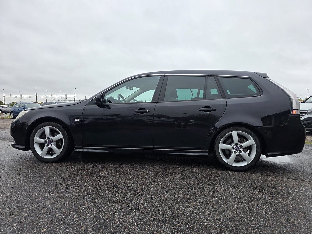 SAAB 9-3 SPORTCOMBI 2.0T BIOPOWER 175CH - BVA - ATTELAGE - SELLERIE CUIR INTÉGRALE - 144.230 KMS