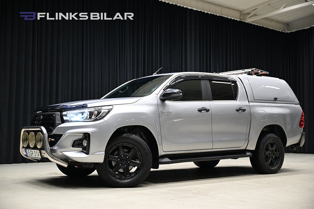 Toyota HiLux 2.4 AWD 150HK Automat|Kåpa|Frontbåge|Drag|Backkamera