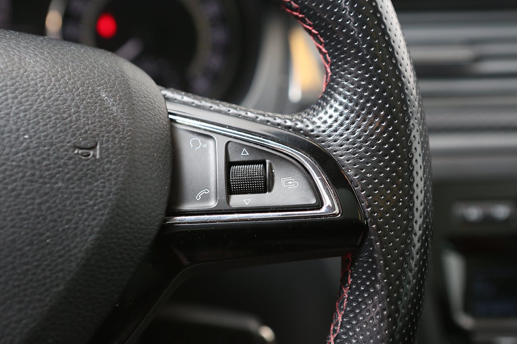 Skoda Rapid 1,2 TSI Monte Carlo Spaceback Panorama