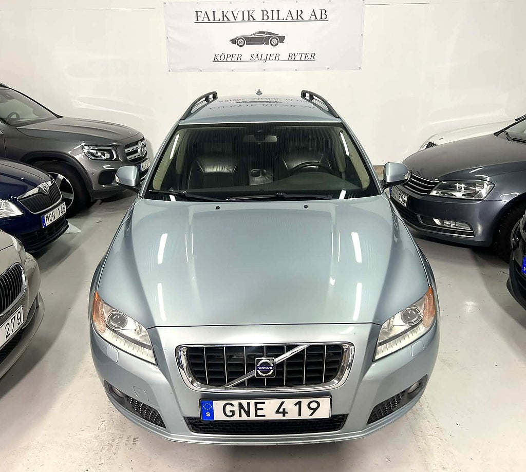 Volvo V70 2.4D Geartronic Momentum Euro 4, Bes , AUTOMAT, Drag 