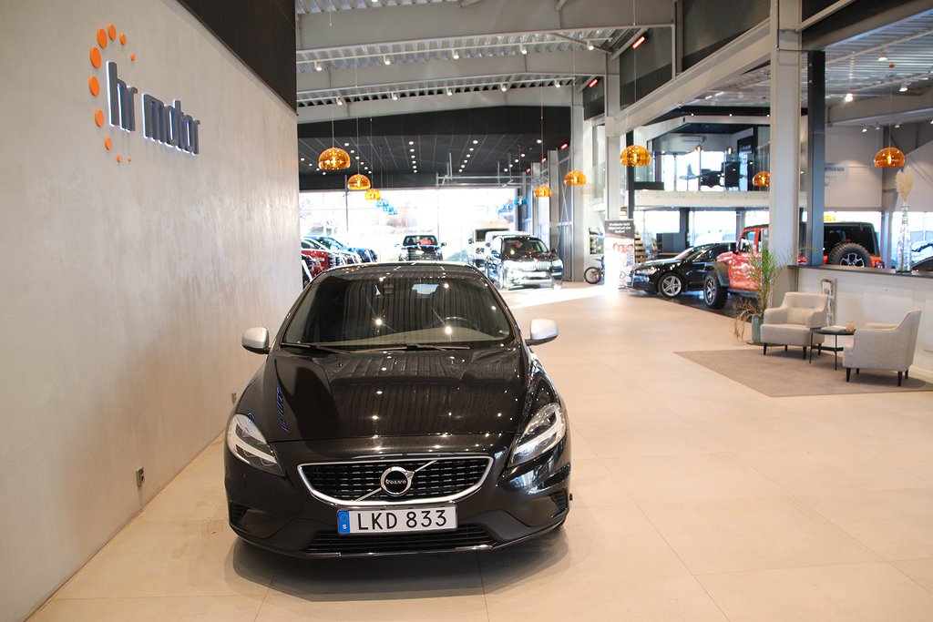 Volvo V40 D4 R-Design /Sov/ Drag/ High Perform/2 Års garanti