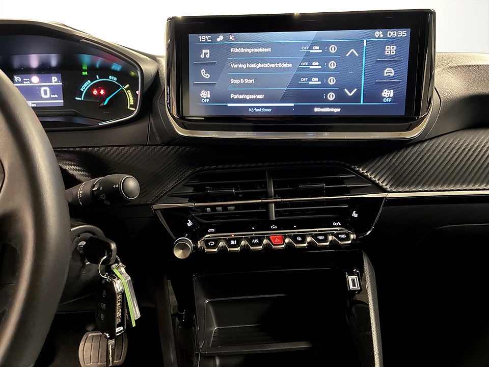 Bild på Peugeot 208 Style Hybrid 100hk Aut CARPLAY BACKSENSORER