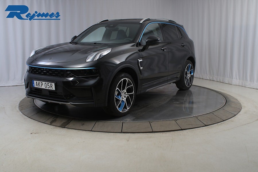 Lynk & Co 01 PHEV
