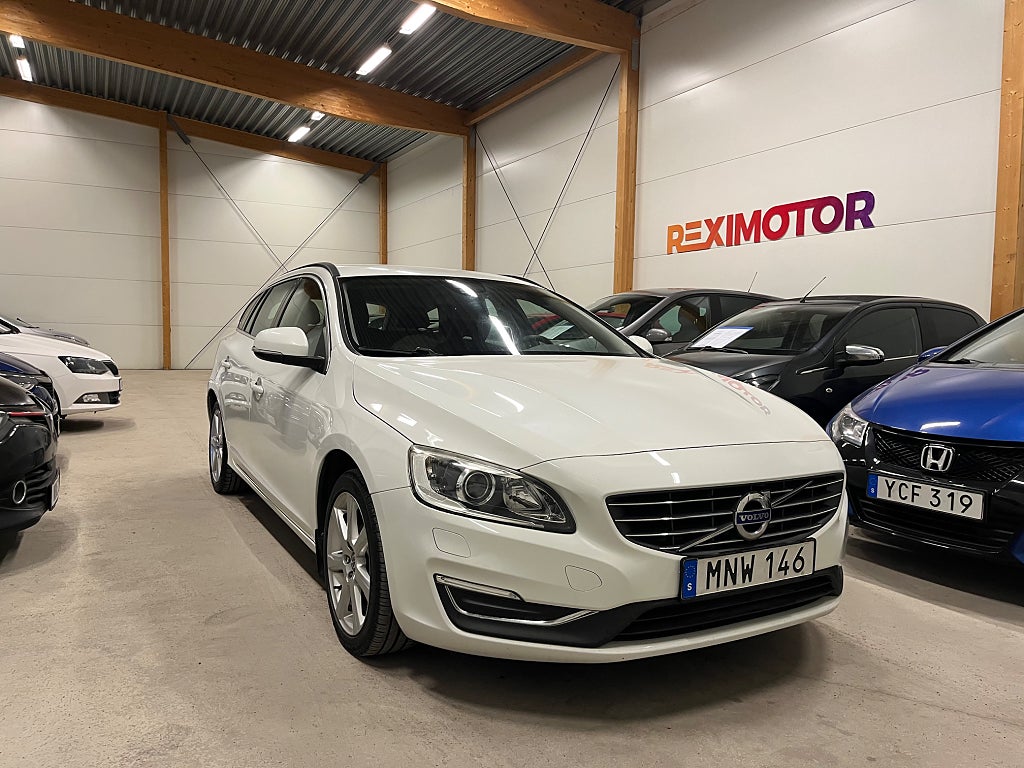 Volvo V60 D3 Momentum Business Edition Euro 6