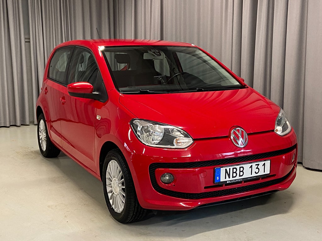 Volkswagen UP! 5-dörrar 1.0 75hk MPI high up! Farth PDC