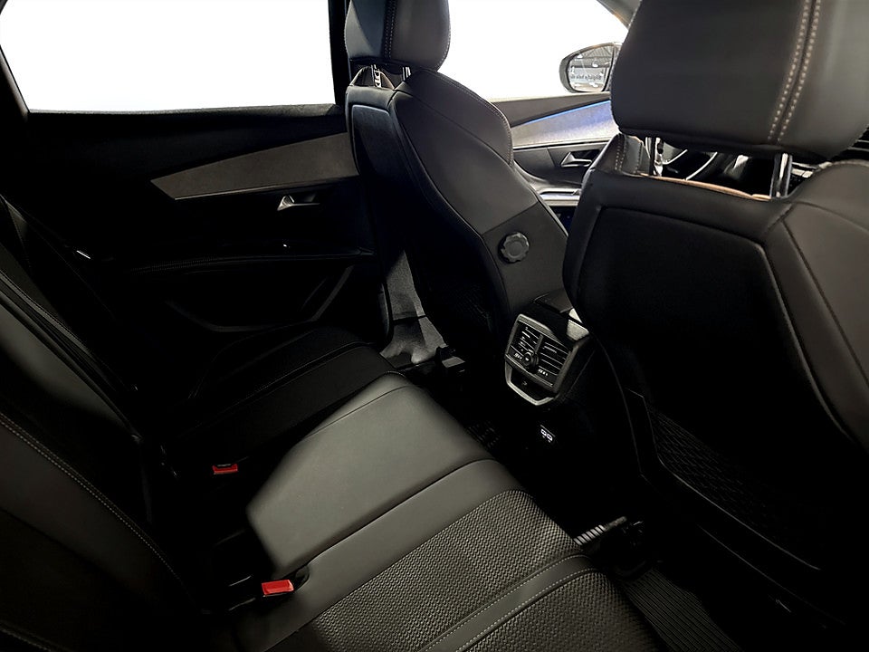 Bild på Peugeot 3008 GT 1.2 PT 130hk Aut B-KAMERA CARPLAY