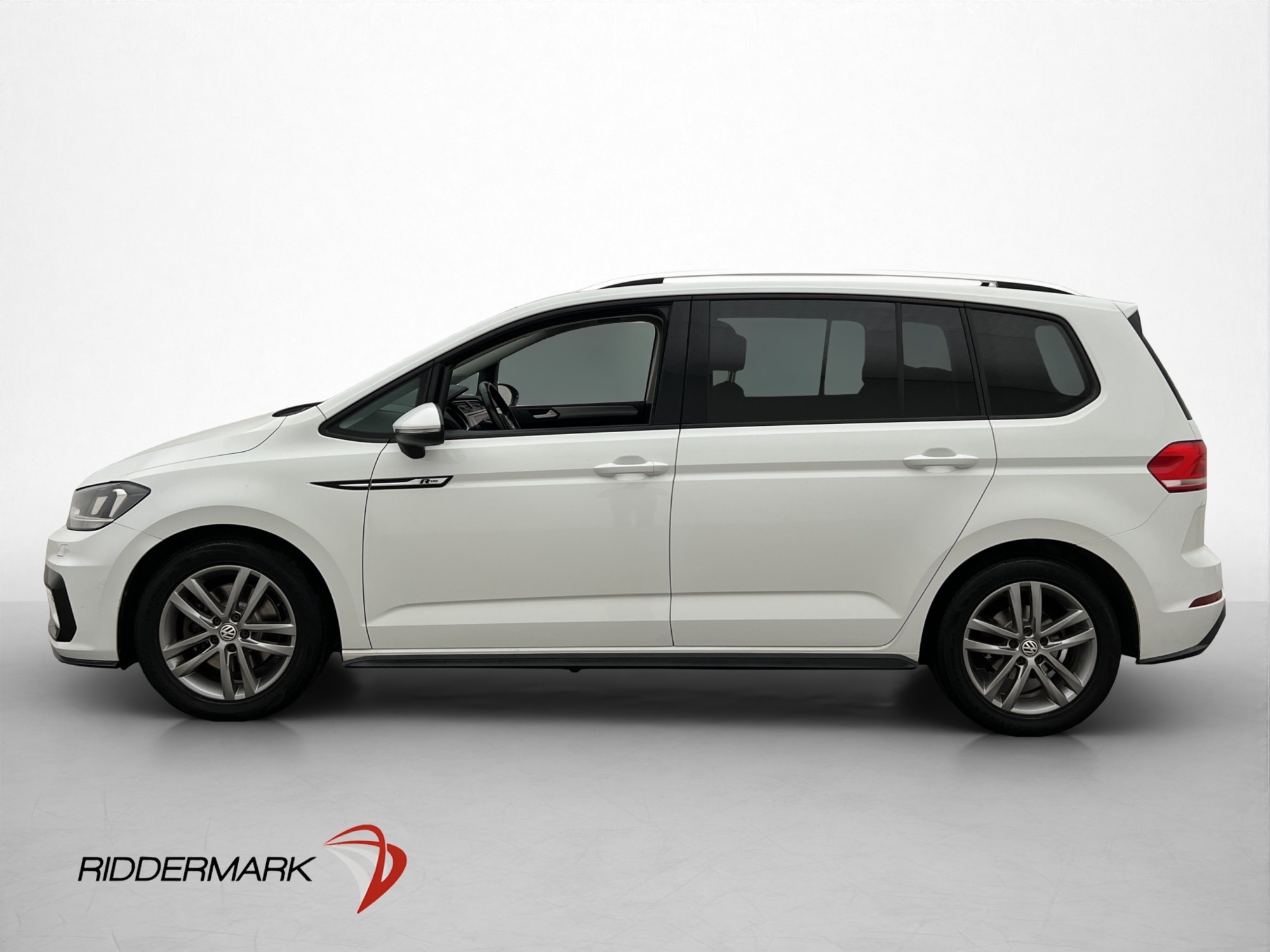Volkswagen Touran 2018, kuva 4/10